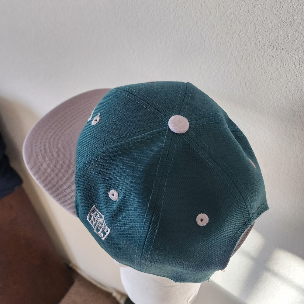 Y2K Leader Of Generation Apparel Philadelphia Eagles Green and Gray Snapback Cap - Picture 6 of 15